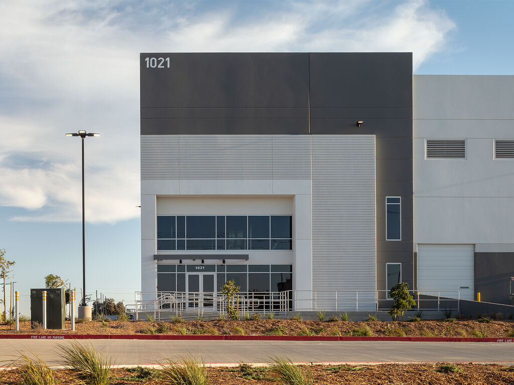 1021 Industrial Dr - Photo 1