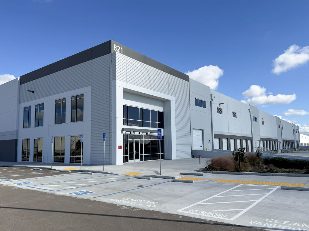 1021 Industrial Dr - Photo 8