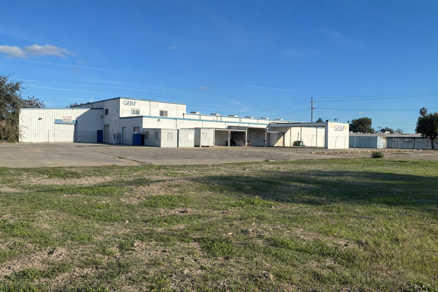 1188 S Airport Way, Stockton, CA  95206 - Photo 2