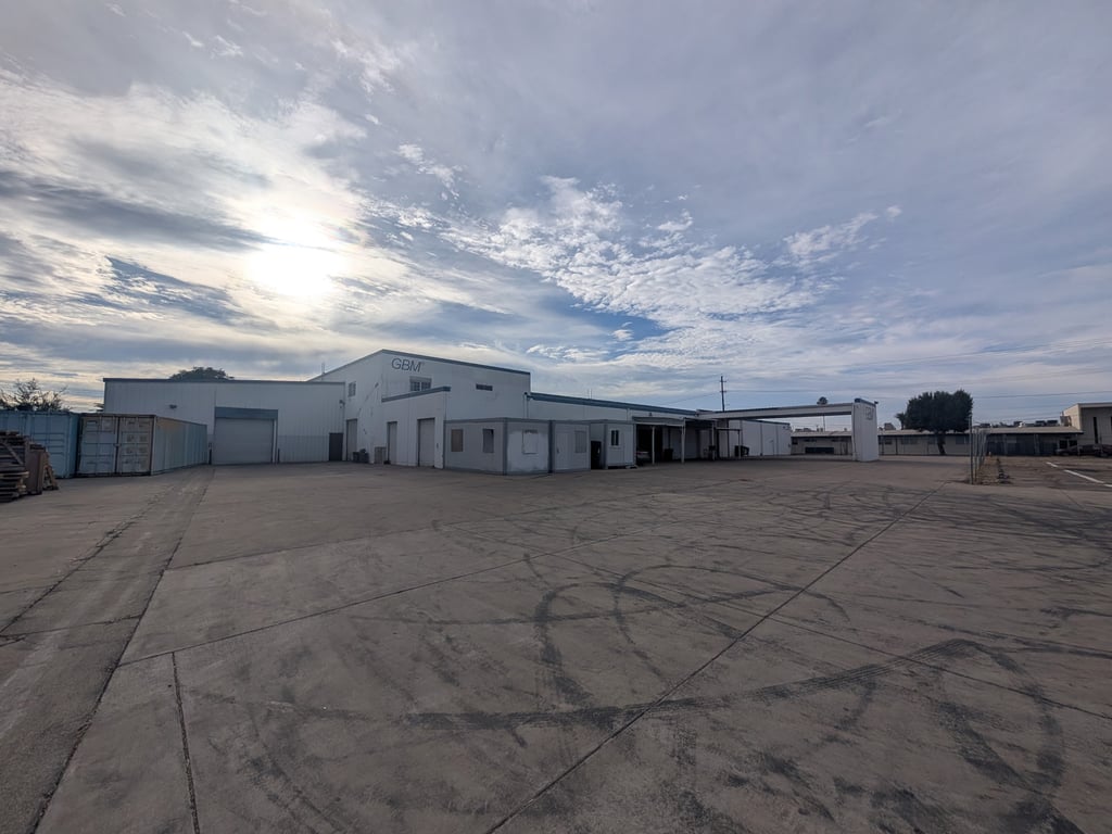 1188 S AIRPORT WAY, STOCKTON