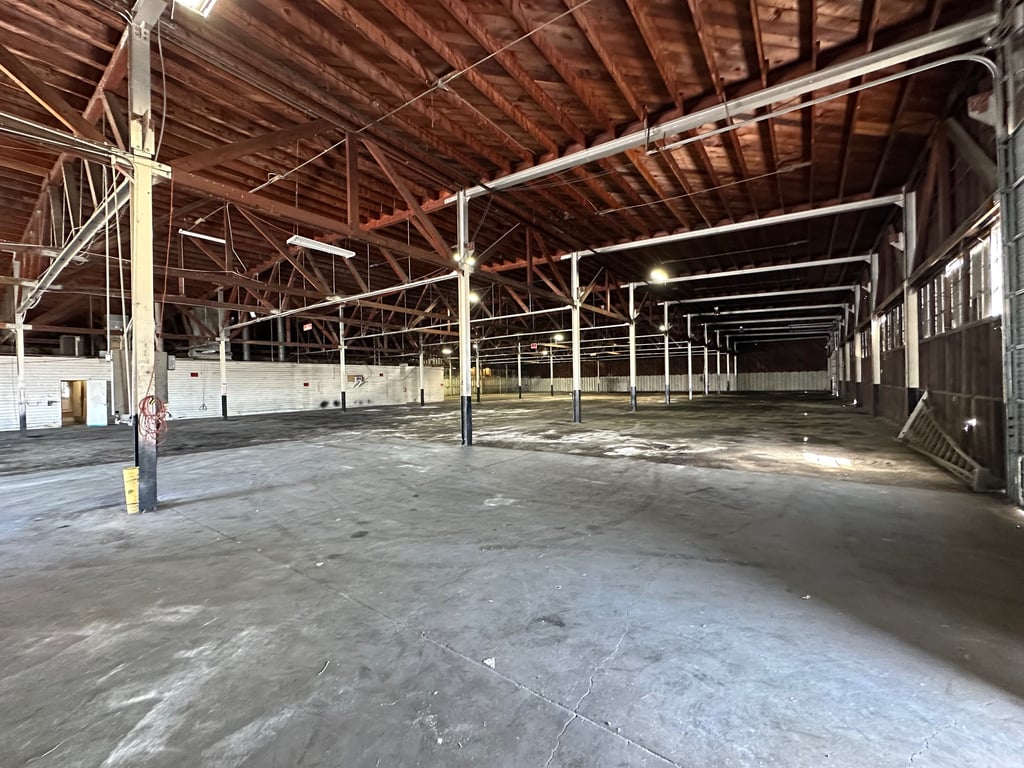 1234 Aurora St S - Photo 3