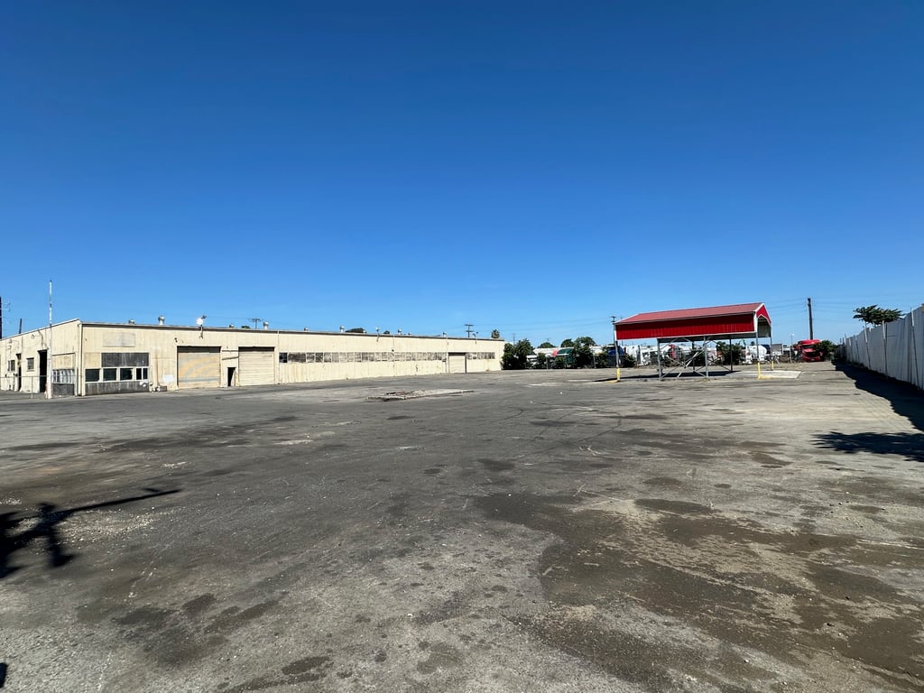 1234 Aurora St S - Photo 4