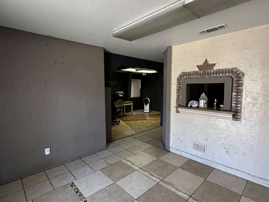 1242 N. Filbert Street - Photo 4
