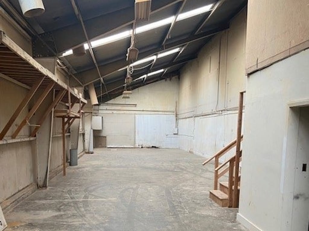 1434 W Yosemite Ave - Photo 3