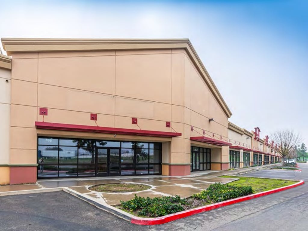 1475 Moffat Blvd, Suite 15 - Photo 8