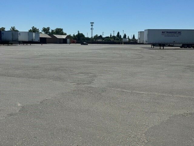 1611 S Airport Way, Stockton, CA  95206, Stockton