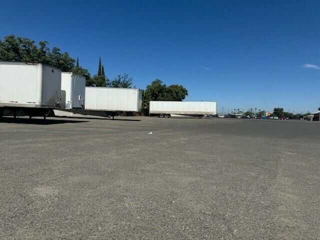 1611 S Airport Way, Stockton, CA  95206 - Photo 3