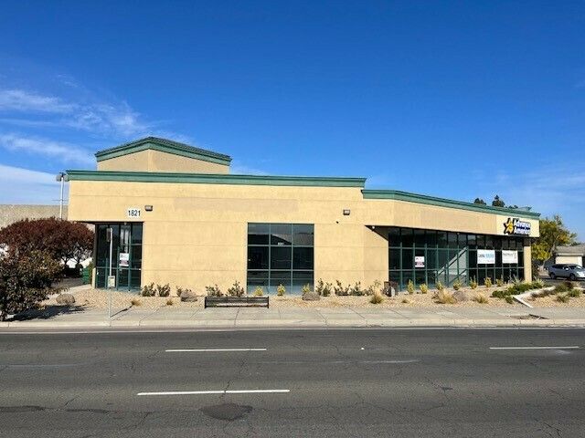 1821 E Hammer Ln, Stockton, CA  95210, Stockton