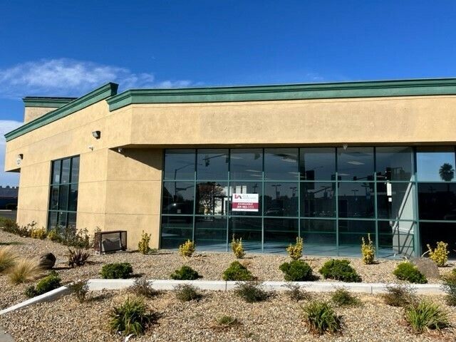 1821 E Hammer Ln, Stockton, CA  95210 - Photo 2