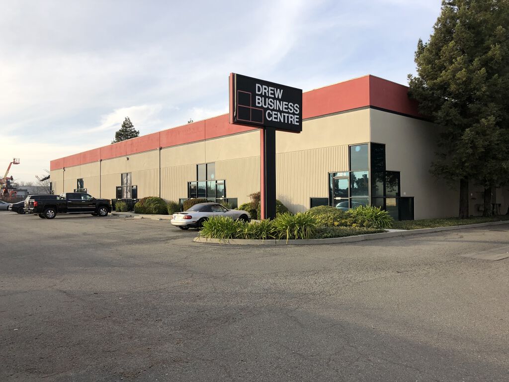 192 W Larch Rd, Tracy