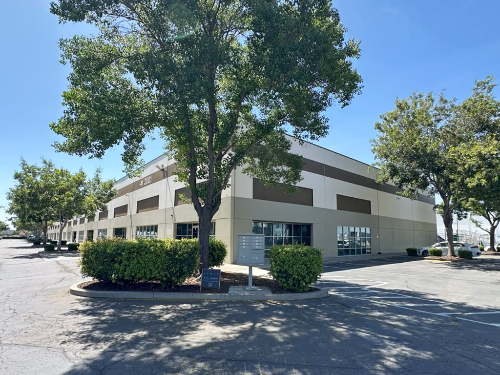 2001 Arch Airport Rd, Stockton