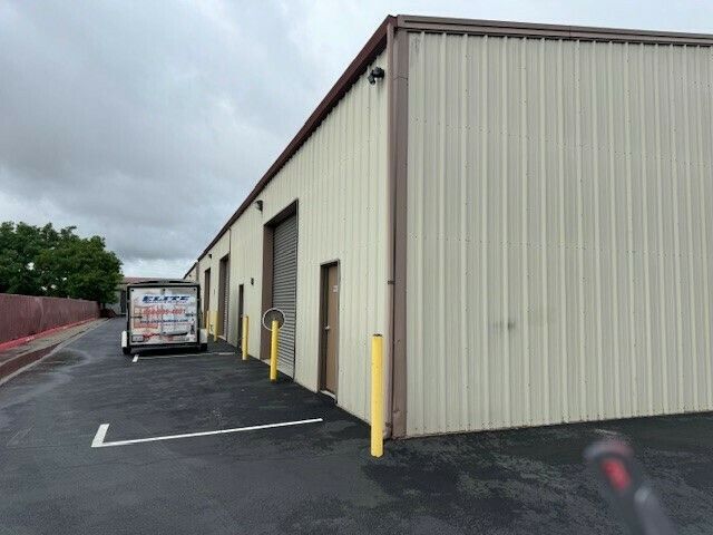 2335 W. Yosemite, Manteca, CA  95337, Manteca