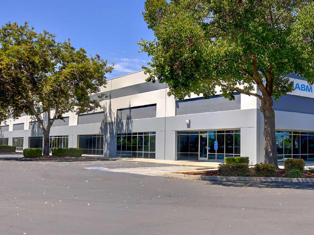2385 Arch Airport Road, Stockton