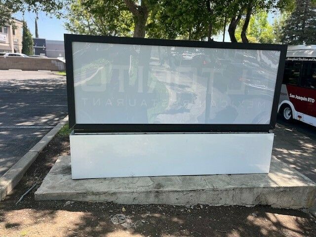 2593 W March Ln, Stockton, CA  95207, Stockton