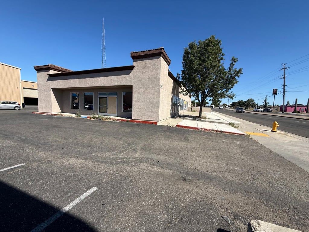 4123 West Ln - Photo 3