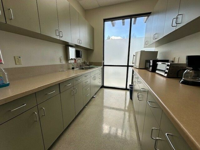 569 W Lowell Ave, Tracy, CA  95376 - Photo 4