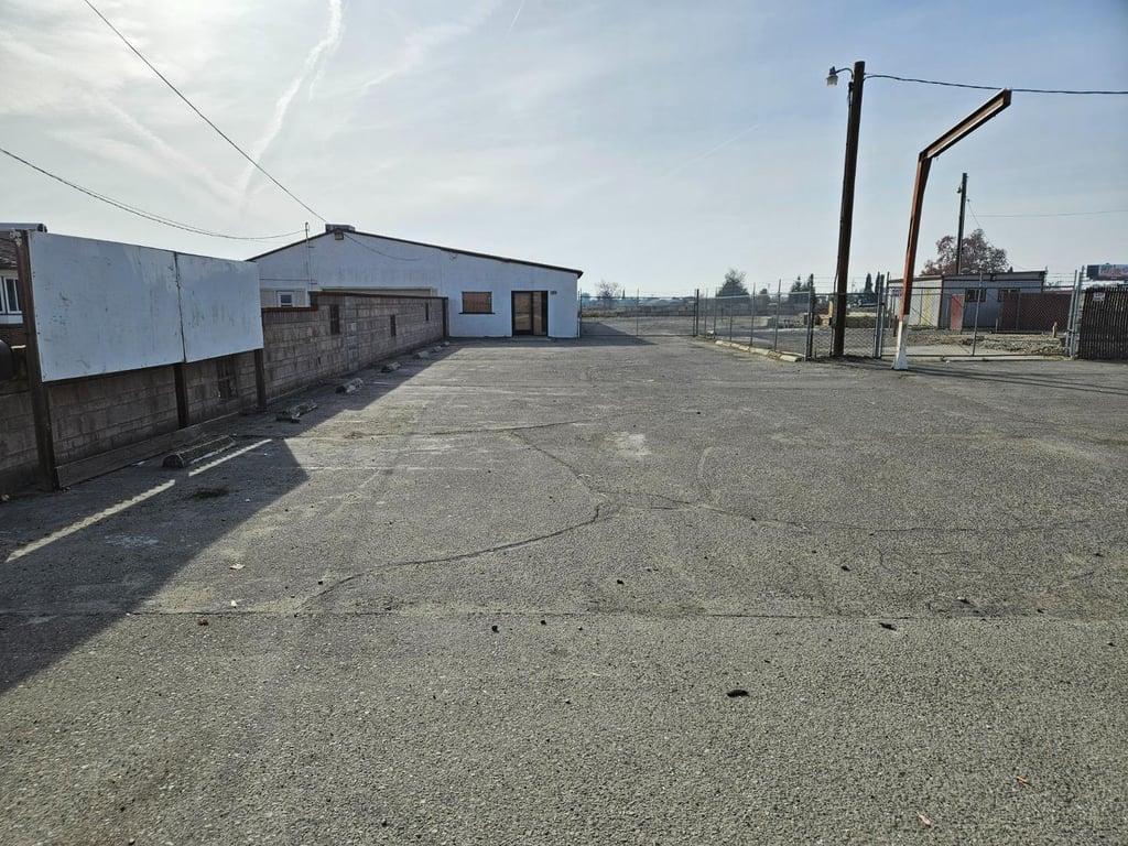 6000 Lathrop Rd. #C, Manteca