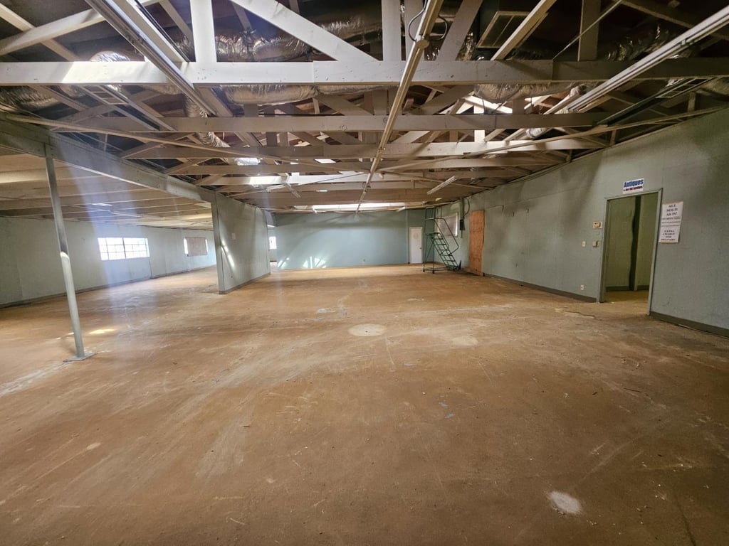 6000 Lathrop Rd. #C - Photo 6