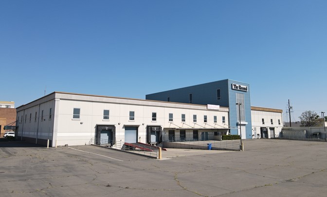 612 E Market St, Stockton, CA 95202 - Photo 2