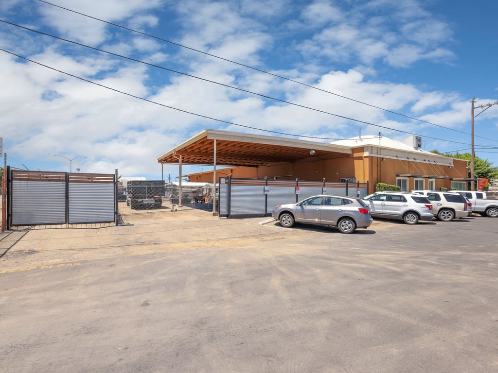 702 W Fremont Street - Photo 2