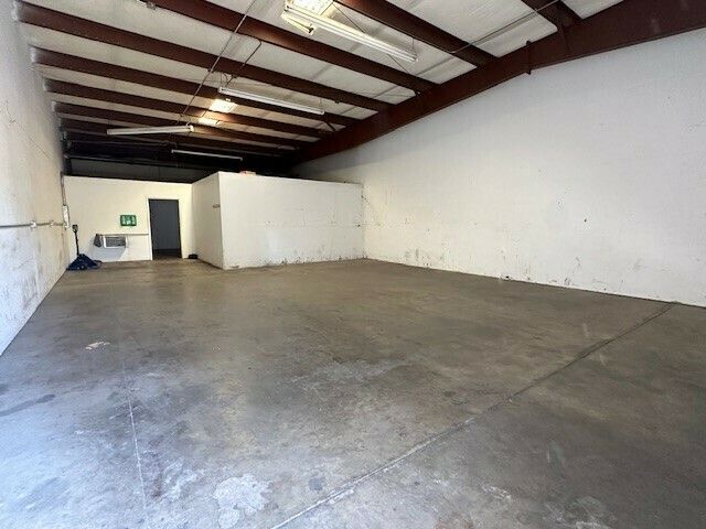 7475 Murray Dr, Stockton, CA  95210 - Photo 2