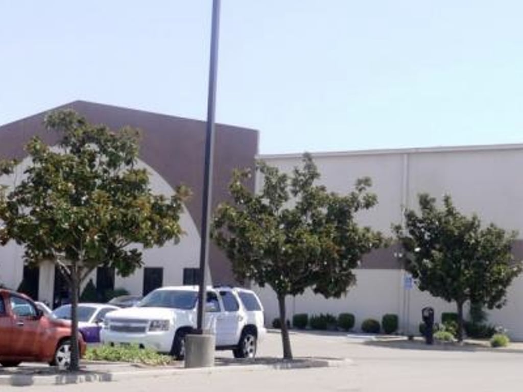 770 North Guild Avenue, Lodi