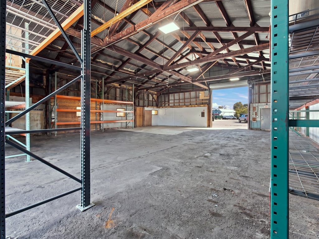 945 East Lindsay Street - Photo 8